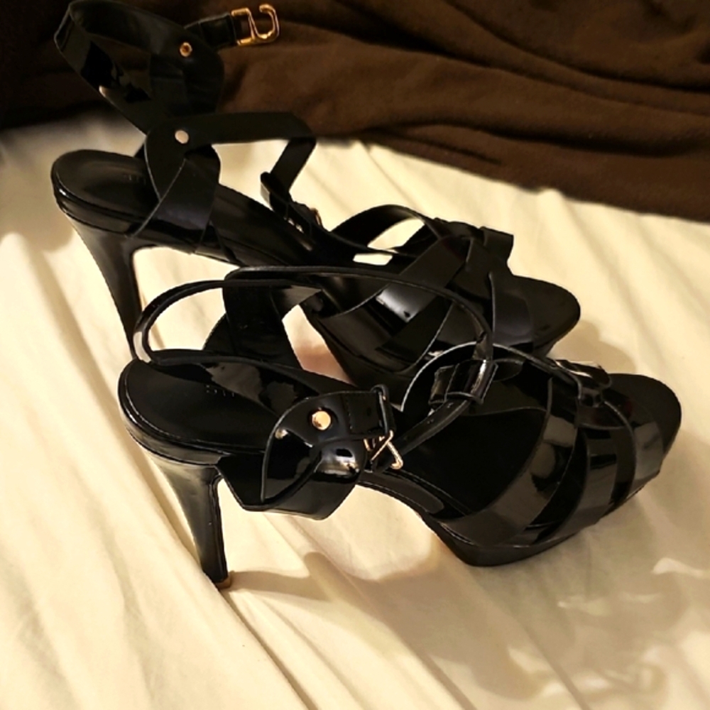 Elegant Black Strappy Heels